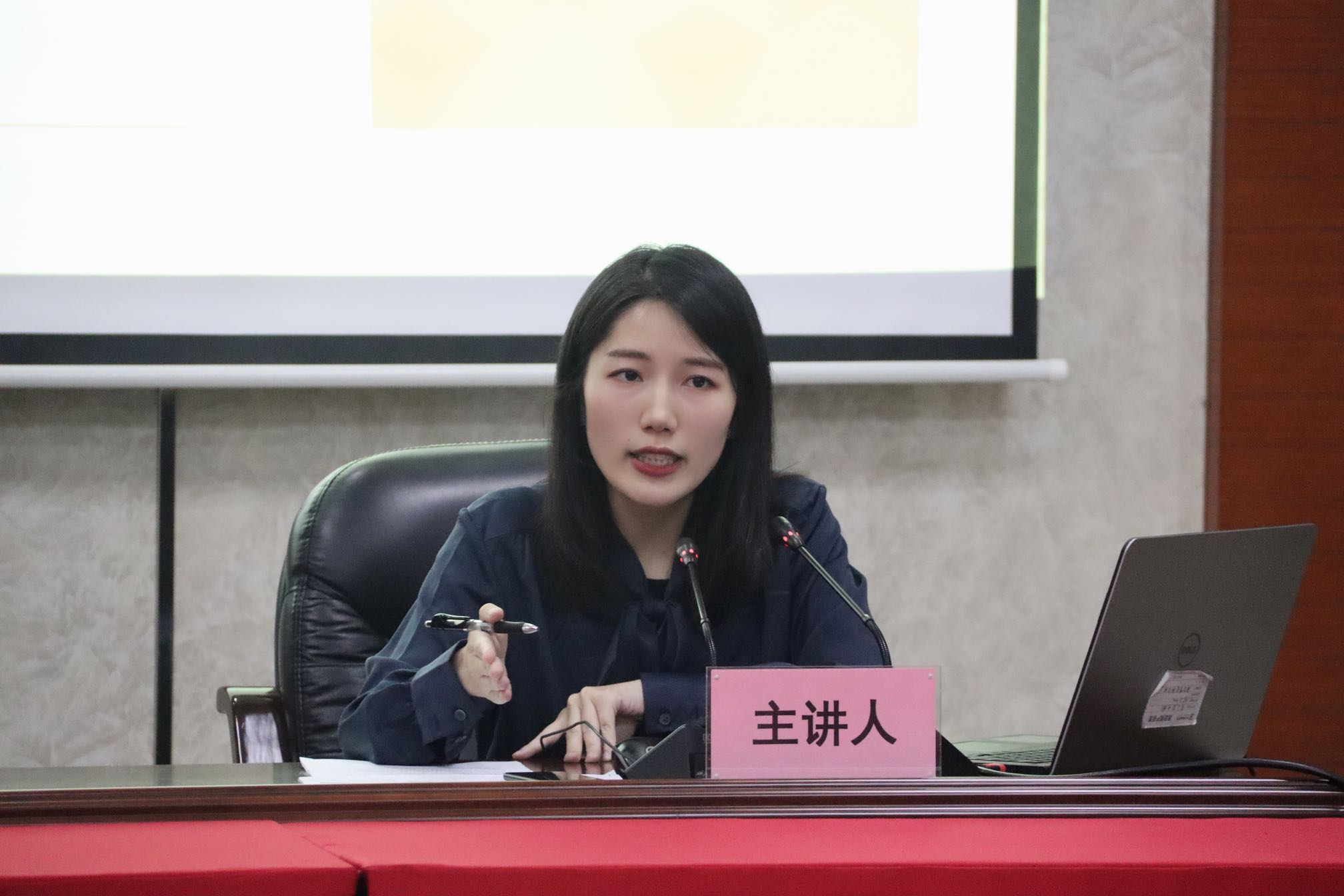 澳门银银河7163召开“企业合同风险防范及案例分析”法律知识专题讲座